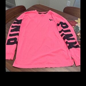 Victoria’s Secret pink tee